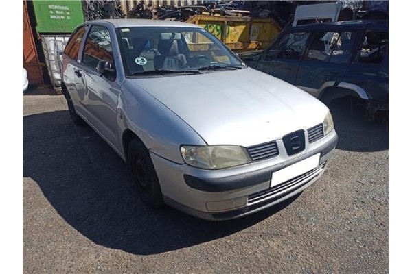 seat ibiza (6k1) del año 2001