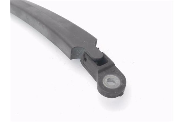 Recambio de brazo limpiaparabrisas trasero para seat leon (1p1) 1.9 tdi referencia OEM IAM 5P5955707A  