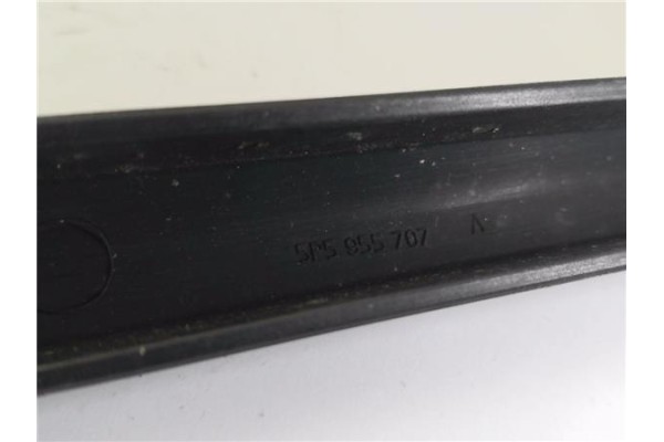 Recambio de brazo limpiaparabrisas trasero para seat leon (1p1) 1.9 tdi referencia OEM IAM 5P5955707A  