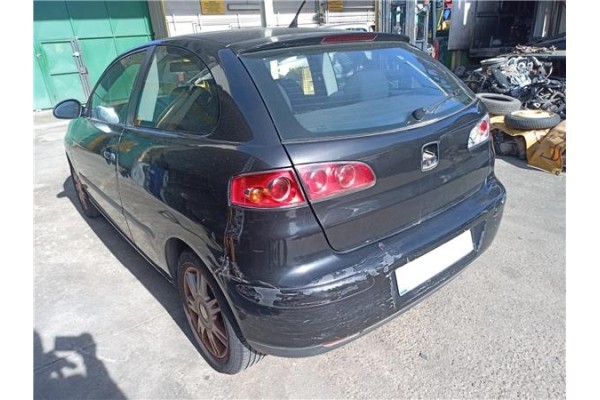 seat ibiza (6l1) del año 2003