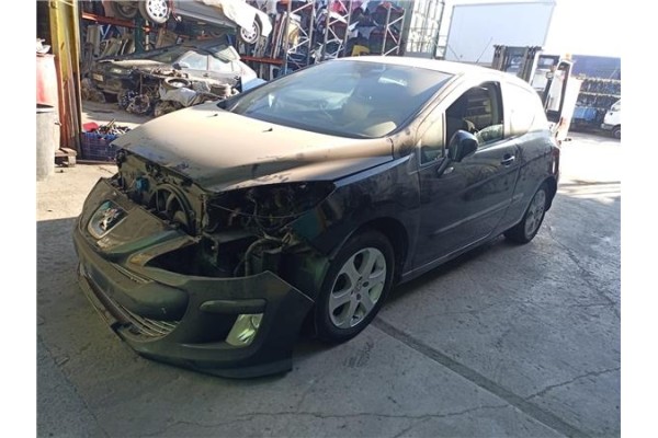 peugeot 308 del año 2008
