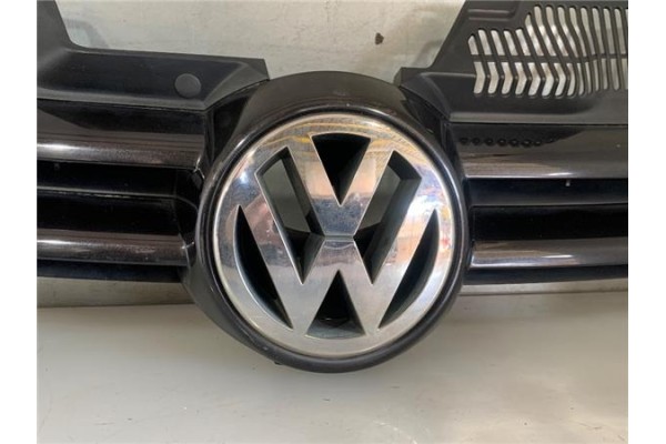 Recambio de rejilla capo para volkswagen golf v (1k1) 1.9 tdi referencia OEM IAM 1K0853655A  