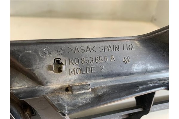 Recambio de rejilla capo para volkswagen golf v (1k1) 1.9 tdi referencia OEM IAM 1K0853655A  