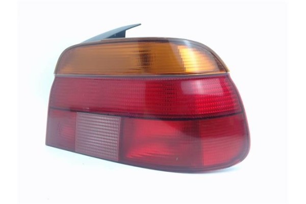 Recambio de piloto trasero derecho para bmw serie 5 berlina (e39) 2.8 528i referencia OEM IAM 8358032 2VP00724002 