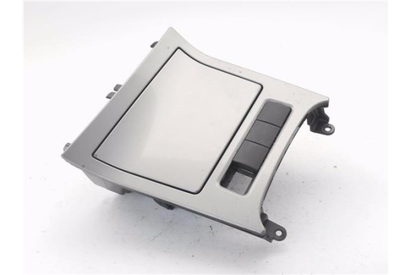 Recambio de cenicero para volkswagen golf v (1k1) 1.9 tdi referencia OEM IAM 1K0857961  