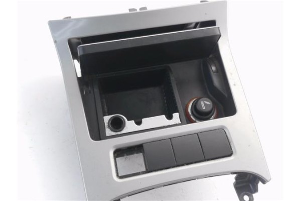 Recambio de cenicero para volkswagen golf v (1k1) 1.9 tdi referencia OEM IAM 1K0857961  
