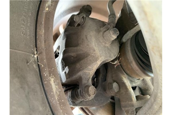 Recambio de pinza freno delantero derecha para hyundai tucson (jm) 2.0 referencia OEM IAM 581902EA10  