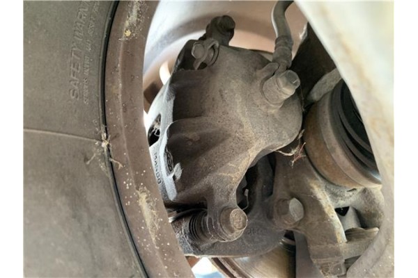 Recambio de pinza freno delantero derecha para hyundai tucson (jm) 2.0 referencia OEM IAM 581902EA10  