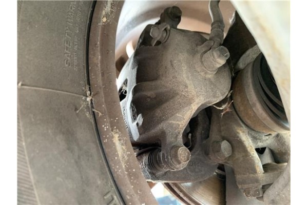 Recambio de pinza freno delantero derecha para hyundai tucson (jm) 2.0 referencia OEM IAM 581902EA10  