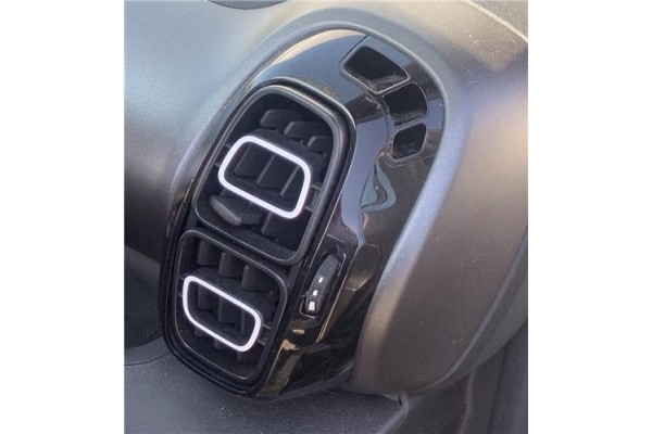 Recambio de rejilla entrada de aire para citroen c3 aircross 1.2 c-series referencia OEM IAM YQ001407CY  