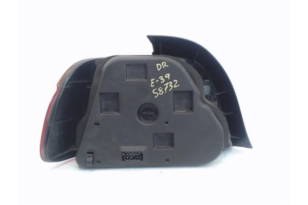 Recambio de piloto trasero derecho para bmw serie 5 berlina (e39) 2.8 528i referencia OEM IAM 8358032 2VP00724002 
