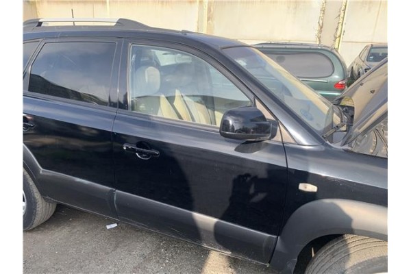 Recambio de puerta delantero derecha para hyundai tucson (jm) 2.0 referencia OEM IAM 760042E020  
