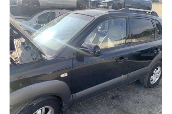 Recambio de puerta delantero izquierda para hyundai tucson (jm) 2.0 referencia OEM IAM 760032E020  