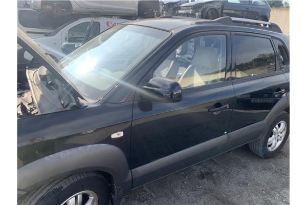 Recambio de puerta delantero izquierda para hyundai tucson (jm) 2.0 referencia OEM IAM 760032E020  
