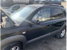 Recambio de puerta delantero izquierda para hyundai tucson (jm) 2.0 referencia OEM IAM 760032E020  