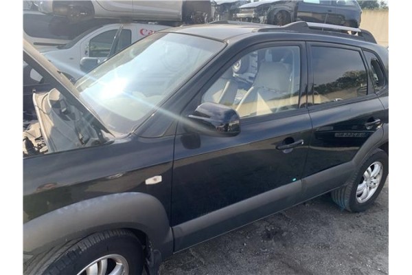 Recambio de puerta delantero izquierda para hyundai tucson (jm) 2.0 referencia OEM IAM 760032E020  