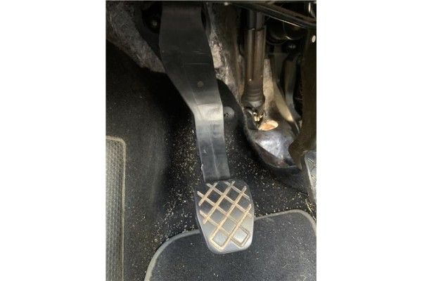 Recambio de pedal embrague para volkswagen polo v (6c1) 1.2 advance bmt referencia OEM IAM 6R1721321F  