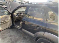 Recambio de puerta trasero izquierda para hyundai tucson (jm) 2.0 referencia OEM IAM 770032E020  