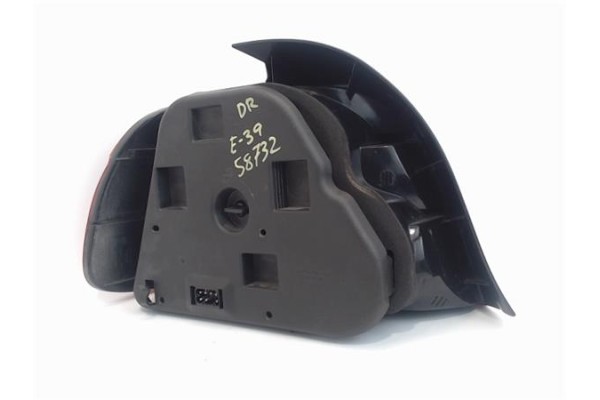Recambio de piloto trasero derecho para bmw serie 5 berlina (e39) 2.8 528i referencia OEM IAM 8358032 2VP00724002 