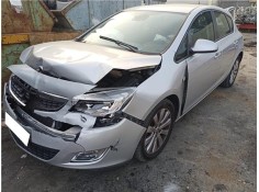 opel astra j del año 2011