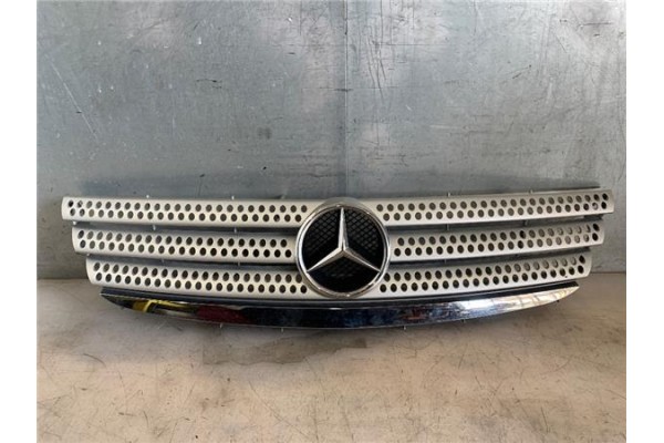 Recambio de rejilla paragolpes delantero para mercedes-benz clase a (bm 169) 2.0 a 180 cdi (169.007) referencia OEM IAM A1698801