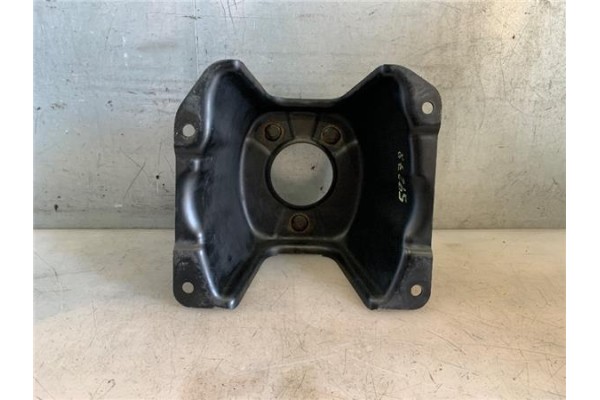 Recambio de soporte rueda repuesto para suzuki grand vitara 3 puertas (sq/gt) 2.0 td dlx referencia OEM IAM 8396165D00  