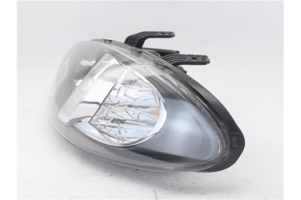 Recambio de faro delantero izquierdo para chevrolet lacetti 1.6 cdx referencia OEM IAM   