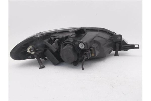 Recambio de faro delantero izquierdo para chevrolet lacetti 1.6 cdx referencia OEM IAM   