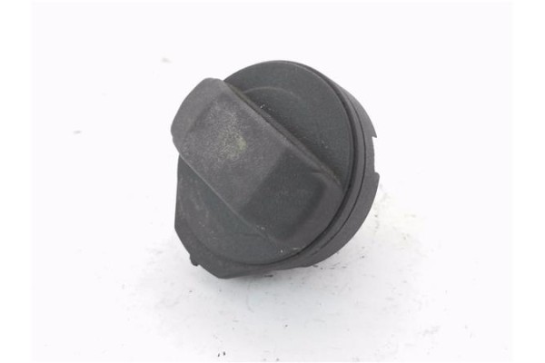 Recambio de tapon combustible para volkswagen polo iv (9n1) 1.4 tdi referencia OEM IAM 107201551FG  