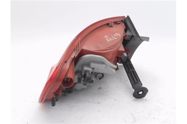 Recambio de piloto trasero derecho para audi a4 avant (8k5) 2.0 básico referencia OEM IAM 2197220204  