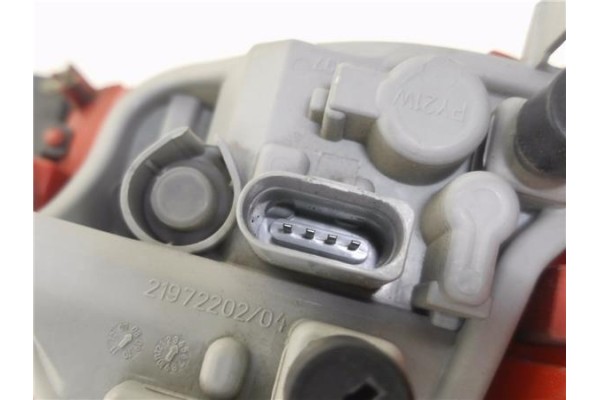 Recambio de piloto trasero derecho para audi a4 avant (8k5) 2.0 básico referencia OEM IAM 2197220204  