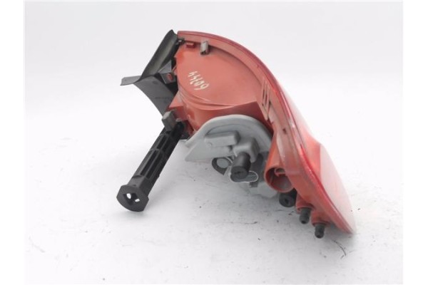 Recambio de piloto trasero izquierdo para audi a4 avant (8k5) 2.0 básico referencia OEM IAM 2197220204  