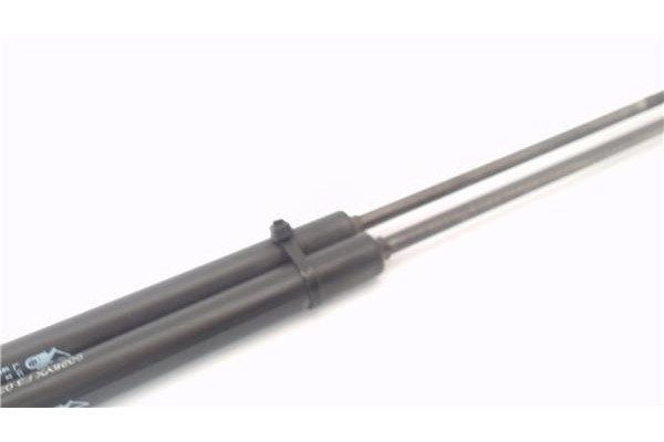 Recambio de amortiguador porton para dacia sandero i 1.4 referencia OEM IAM 8200735264  