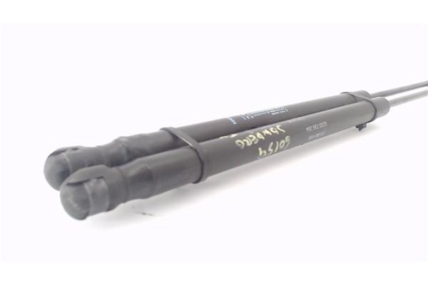 Recambio de amortiguador porton para dacia sandero i 1.4 referencia OEM IAM 8200735264  