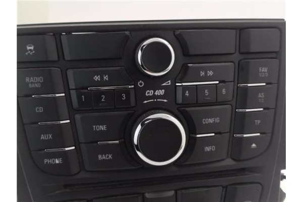 Recambio de autoradio para opel astra j 1.7 cdti referencia OEM IAM 13334053  