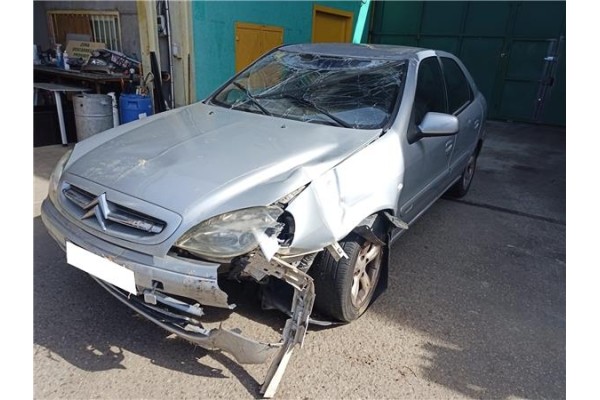 citroen xsara berlina del año 2002