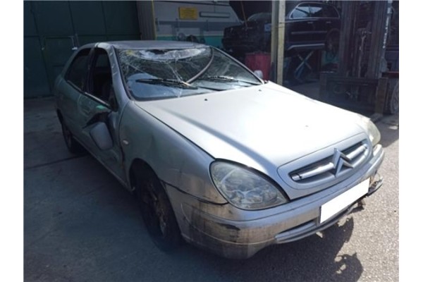 citroen xsara berlina del año 2002