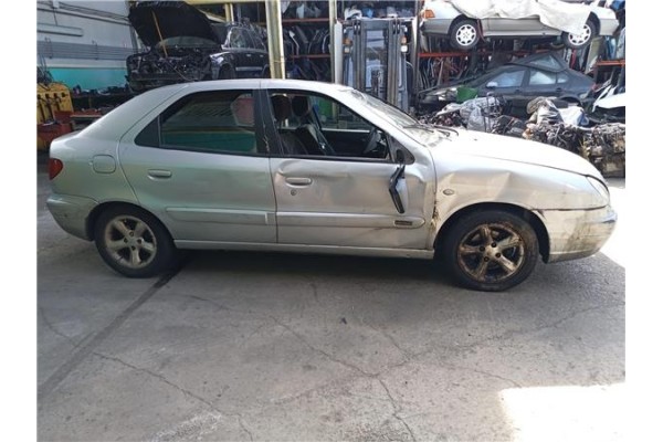 citroen xsara berlina del año 2002