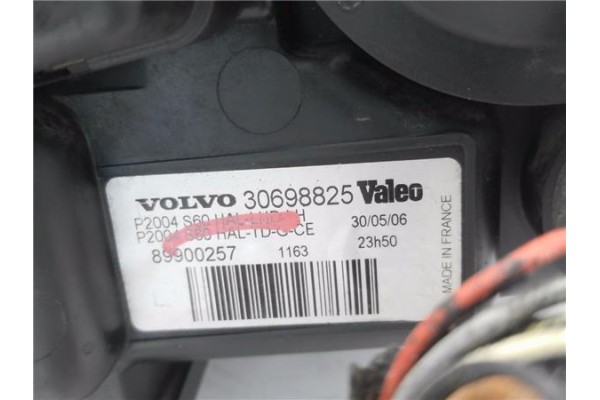 Recambio de faro delantero izquierdo para volvo s60 berlina 2.4 d5 referencia OEM IAM 30698825 89900257 