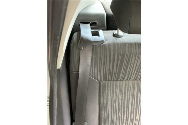 Recambio de cinturon seguridad trasero derecho para opel astra j 1.7 cdti referencia OEM IAM 13299303 13380211 