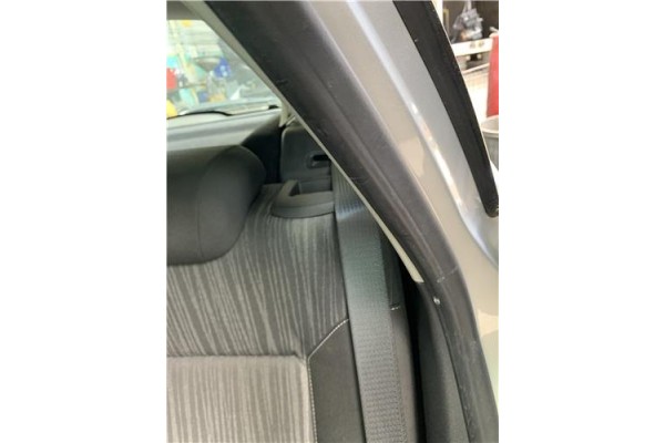 Recambio de cinturon seguridad trasero izquierdo para opel astra j 1.7 cdti referencia OEM IAM 13299302 13380210 