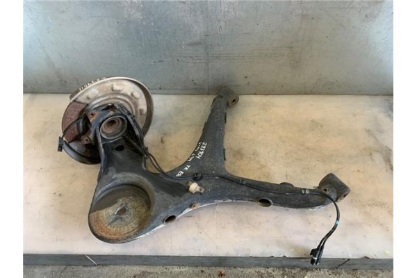 Recambio de mangueta trasero izquierda para mercedes-benz vito / mixto furgón (w639) 111 cdi referencia OEM IAM L04292  