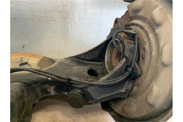 Recambio de mangueta trasero izquierda para mercedes-benz vito / mixto furgón (w639) 111 cdi referencia OEM IAM L04292  