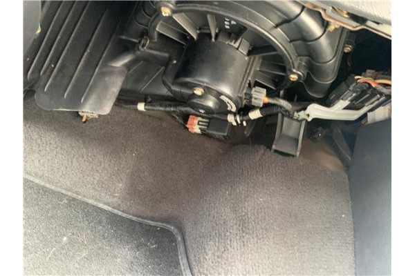 Recambio de motor calefaccion para kia sportage (km) 2.0 crdi referencia OEM IAM 971132E200 9,71E+305 