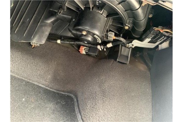 Recambio de motor calefaccion para kia sportage (km) 2.0 crdi referencia OEM IAM 971132E200 9,71E+305 