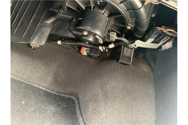 Recambio de motor calefaccion para kia sportage (km) 2.0 crdi referencia OEM IAM 971132E200 9,71E+305 