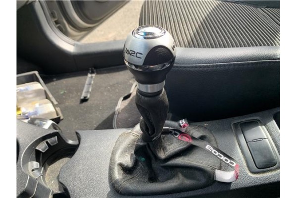 Recambio de palanca de cambio para kia sportage (km) 2.0 crdi referencia OEM IAM 437001F100  