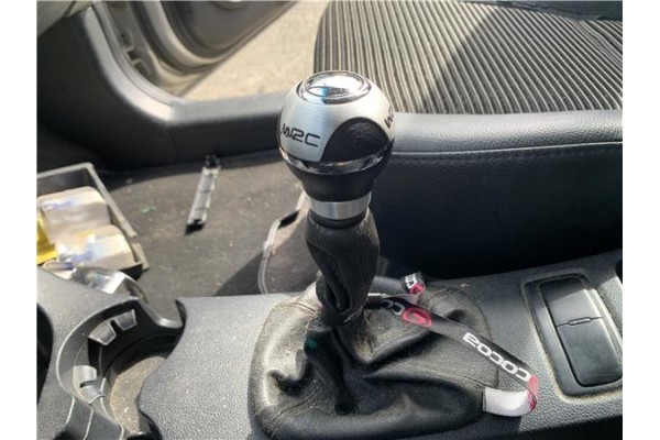 Recambio de palanca de cambio para kia sportage (km) 2.0 crdi referencia OEM IAM 437001F100  