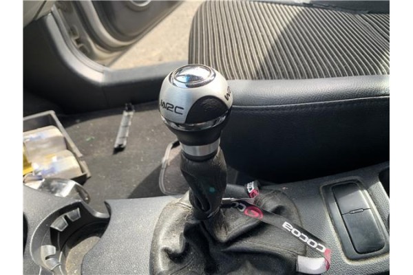 Recambio de palanca de cambio para kia sportage (km) 2.0 crdi referencia OEM IAM 437001F100  