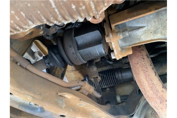 Recambio de palier delantero derecho para kia sportage (km) 2.0 crdi referencia OEM IAM 495001F800  